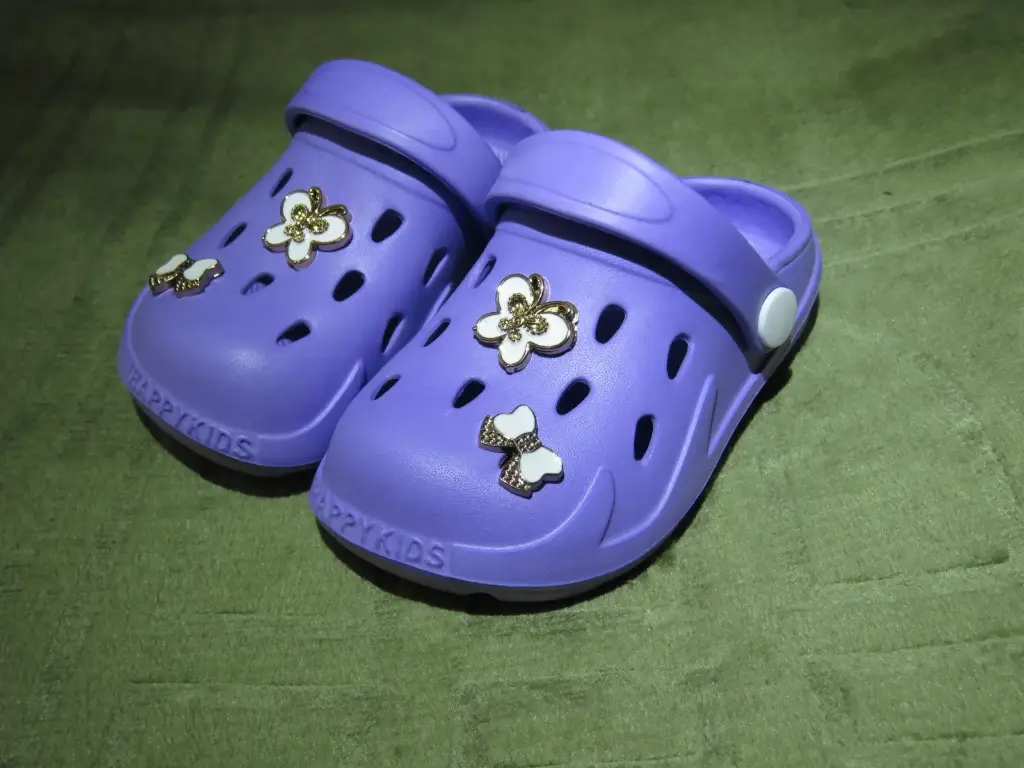 çocuk crocs