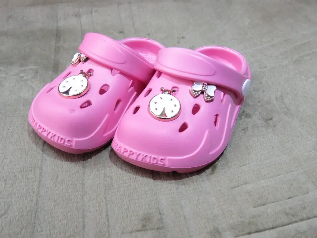 çocuk crocs